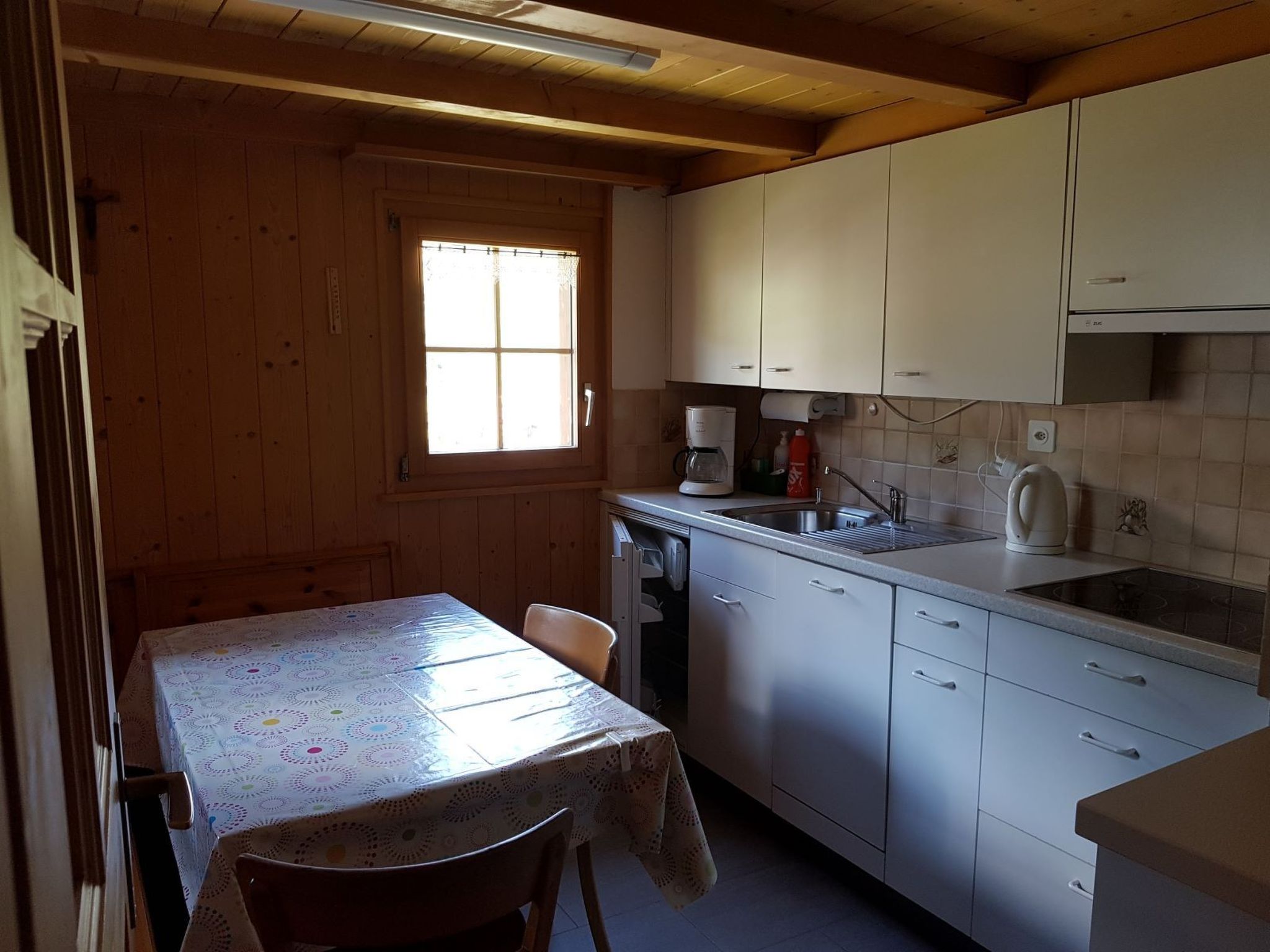 Appartement Casa Crestas WG2, Brigels, (Breil/Brigels), 65027B – Cuisine et coin repas, photo 16 sur 33