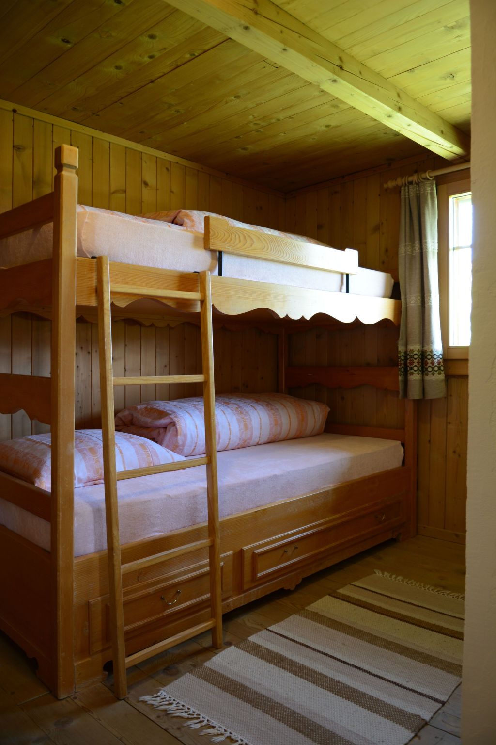 Appartement Maiensäss Plumarscha Friberg, Brigels, (Breil/Brigels), 65036B – Chambre, photo 13 sur 21