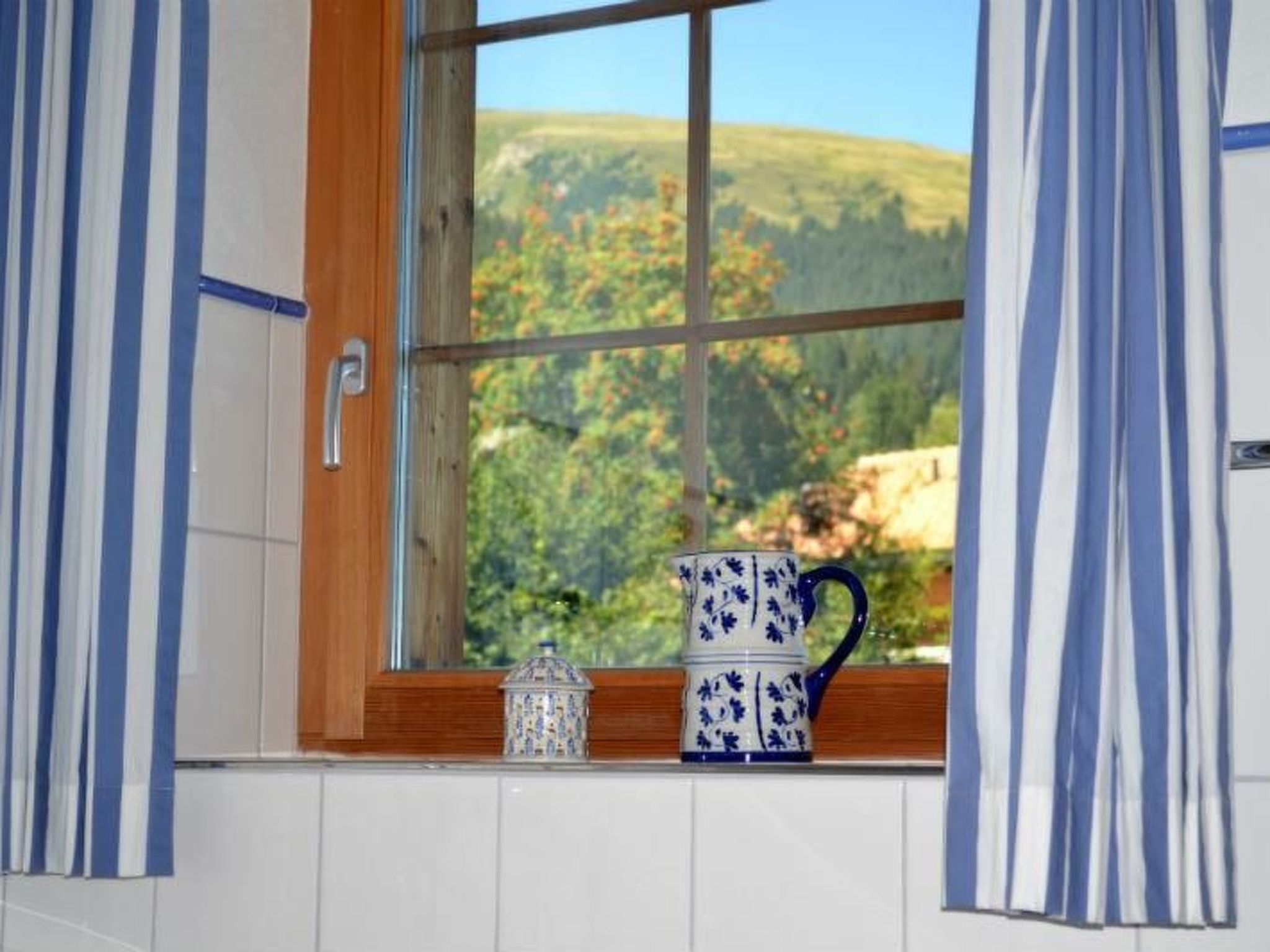 Appartement Ferienhaus Casa Patricia, Brigels, (Breil/Brigels), 65046B – Salle de bains, photo 3 sur 34