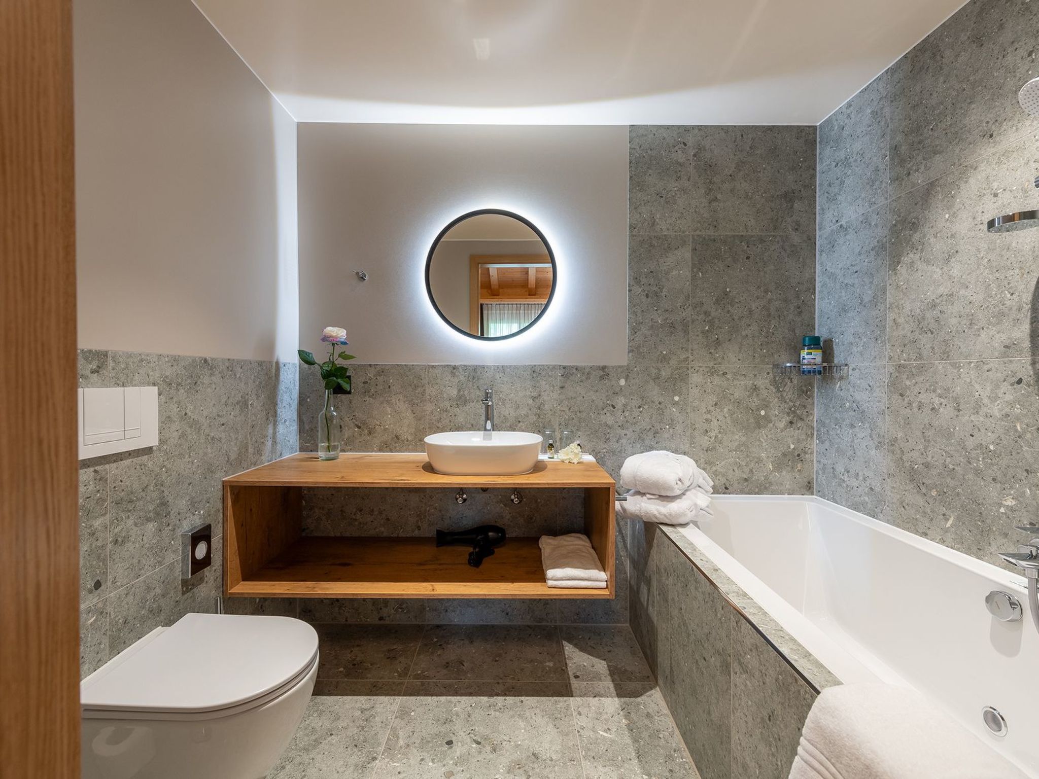 Appartement Pradas Resort Brigels, (Breil/Brigels), 65055B – Salle de bains, photo 38 sur 50