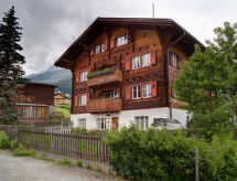 Rustiek bergappartement aan skipiste en meer in Brigels - thumbnail 3