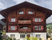 Rustiek bergappartement aan skipiste en meer in Brigels - thumbnail 1