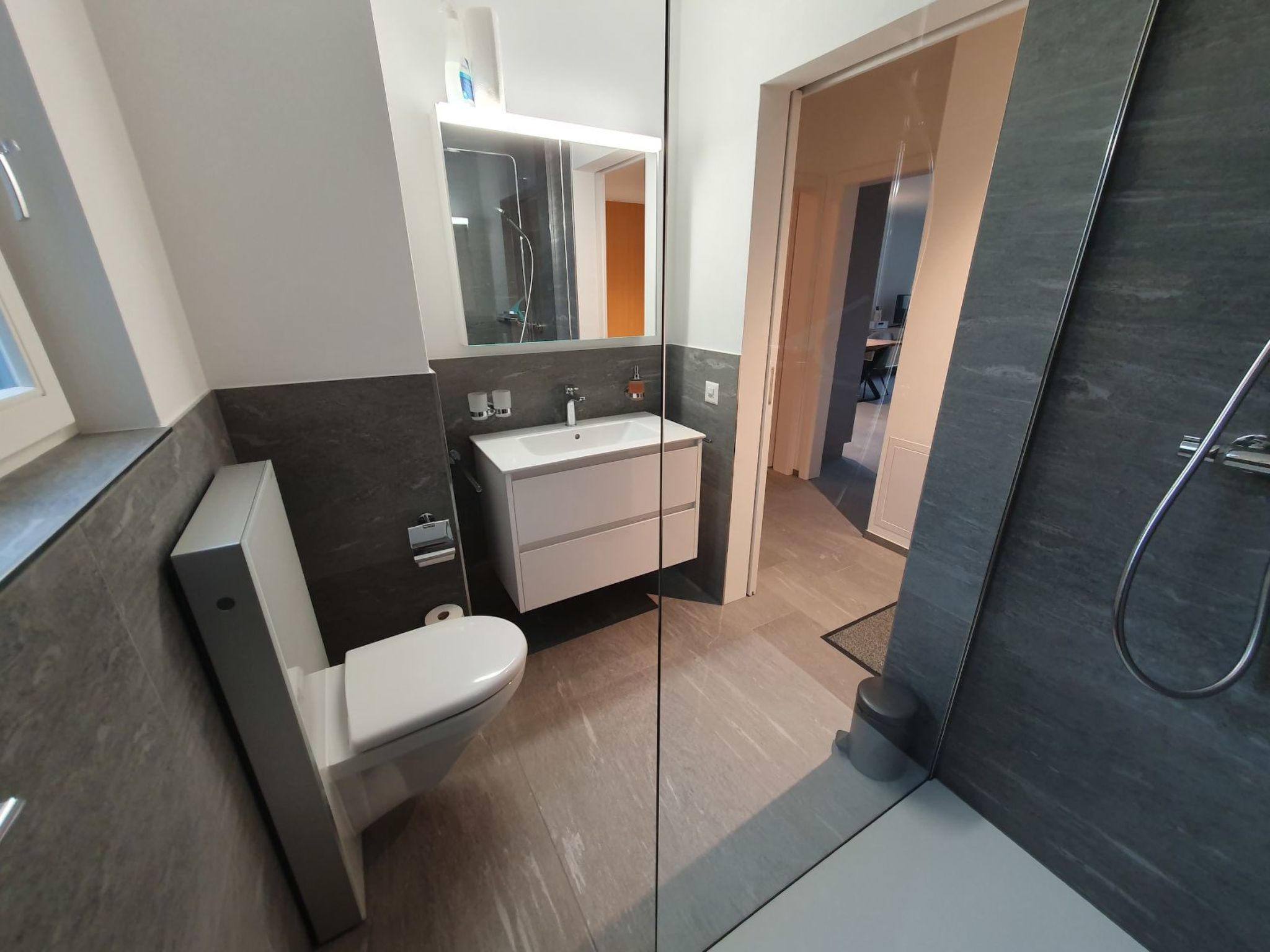 Appartement Gabriela 21 Defuns, Brigels, (Breil/Brigels), 65032B – Salle de bains, photo 20 sur 21