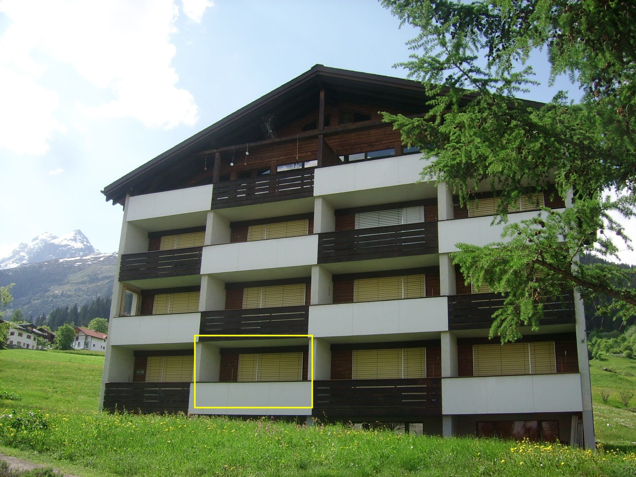 Gabriela 23 Defuns Brigels, (Breil/Brigels).