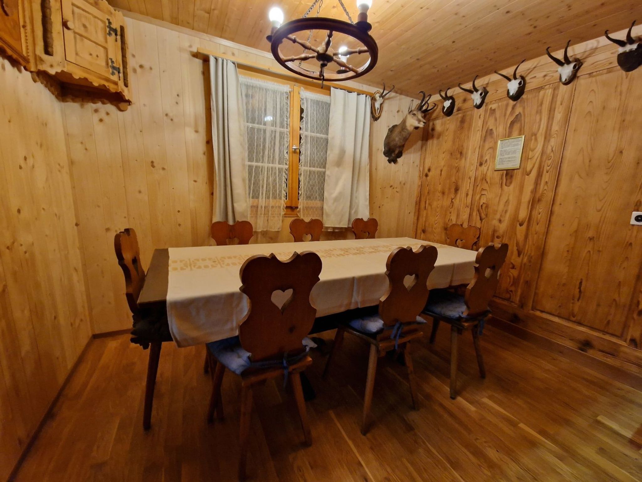 Appartement Ferienhaus Luis-Toni's, Val Sumvitg, (Sumvitg), 75003B – Cuisine et coin repas, photo 7 sur 15