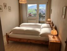 Ferienwohnung Disentiserhof Hönig