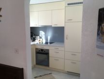 Casa Acla Caduff: Appartement in Disentis met tuin en bergzicht - thumbnail 6
