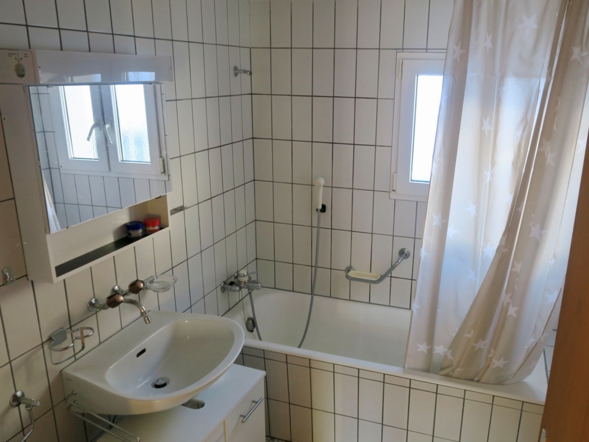 Casa Segnas/Lindt, (Segnas). - Binnen