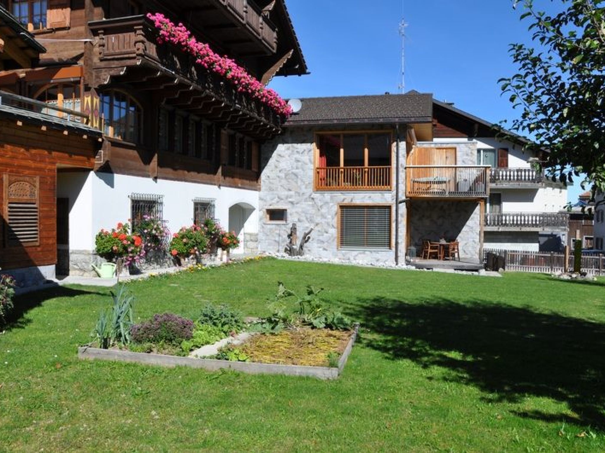 Appartement Bigliel-Wahrenberger, (Disentis), 1586 – Extérieur, photo 12 sur 19