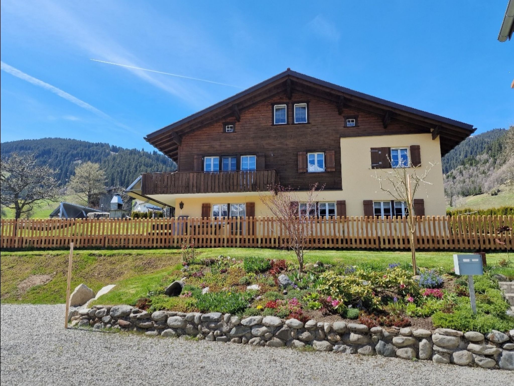 Casa Buretsch Fry, (Segnas/Disentis), 1629 - Outside