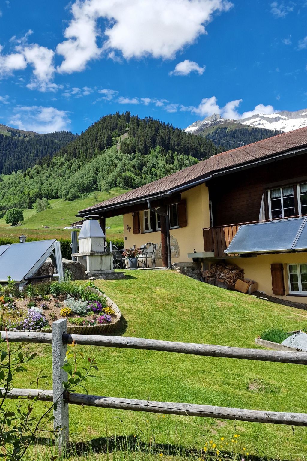 Casa Buretsch Fry, (Segnas/Disentis), 1629 - Outside
