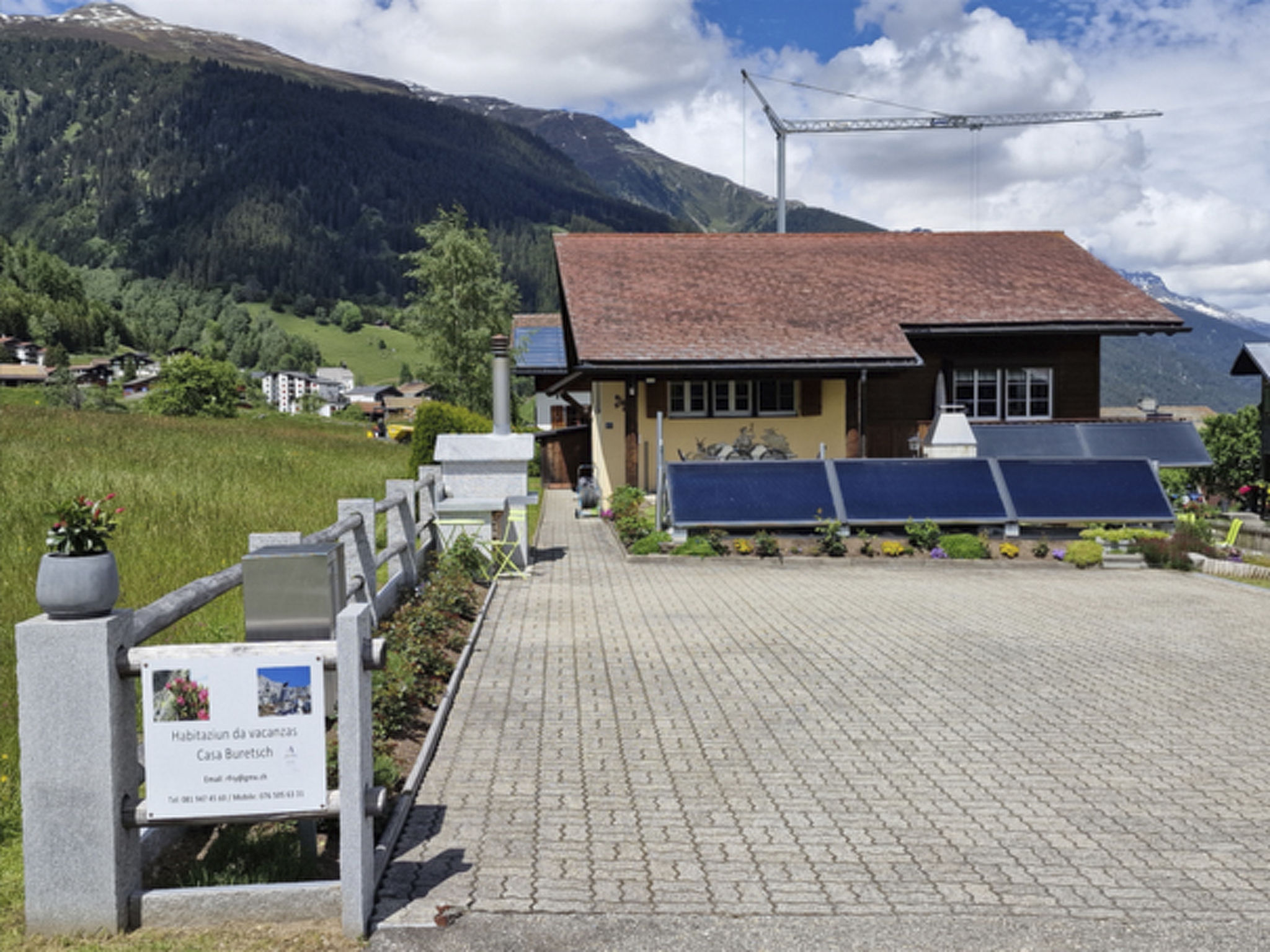Casa Buretsch Fry, (Segnas/Disentis), 1629 - Outside