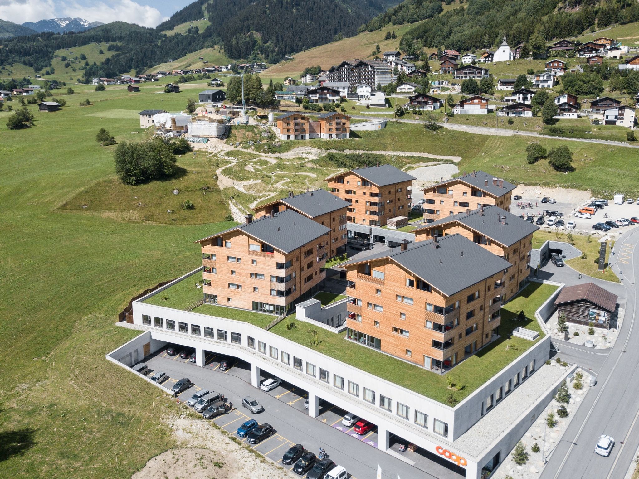 CATRINA RESORT, (Disentis / Mustér).
