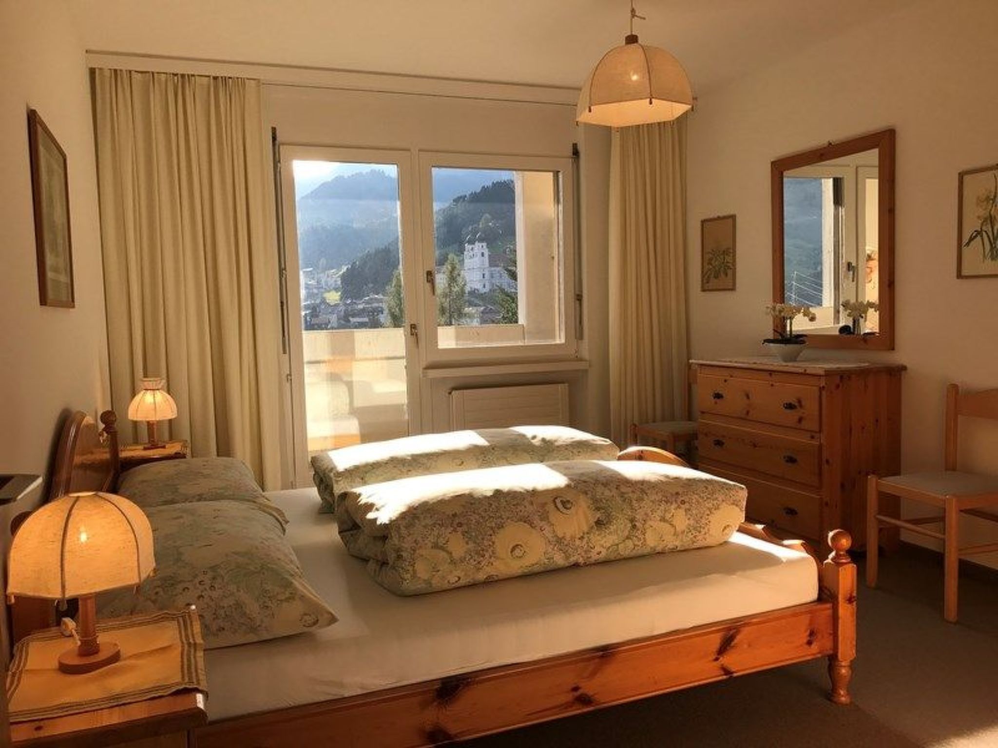 Appartement Disentiserhof Hönig, (Disentis/Mustér), 1049 – Chambre, photo 6 sur 13