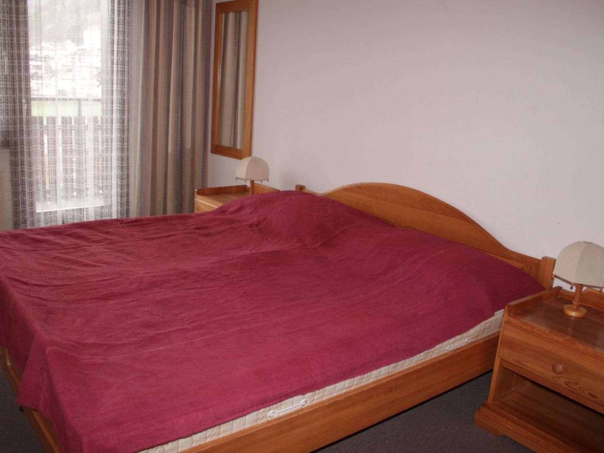 Appartement Disentiserhof Garvera, (Disentis/Mustér), 1032 – Chambre, photo 6 sur 14
