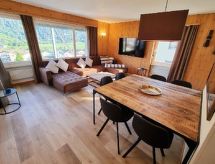 Alpine Wellness aan de Skipiste in Disentis - thumbnail 2