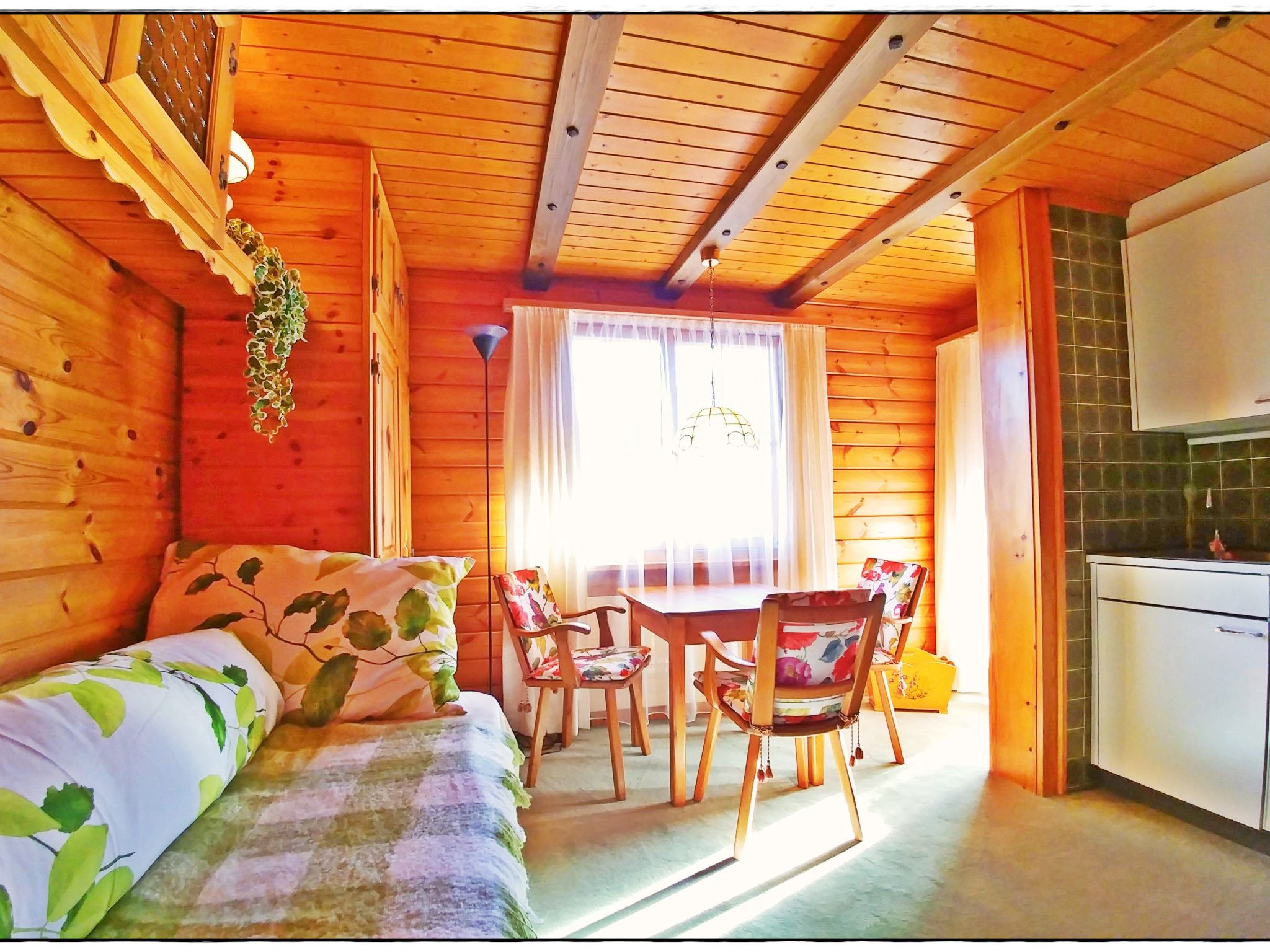 Chalet Dargun Bünter, (Camischolas/Sedrun). - Binnen