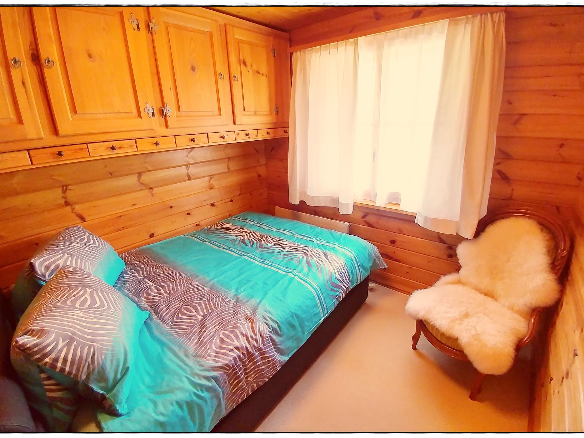 Chalet Dargun Bünter, (Camischolas/Sedrun). - Binnen
