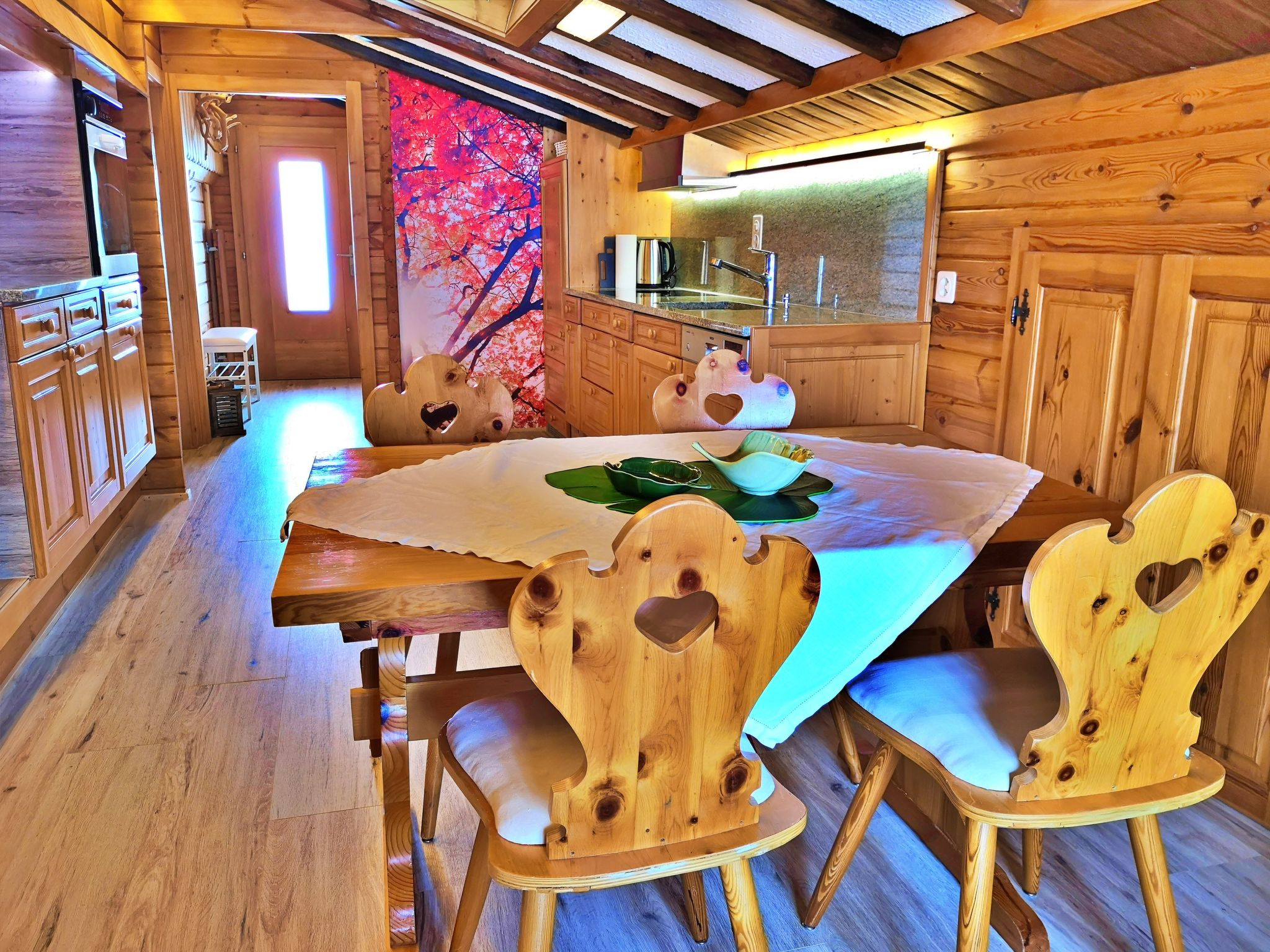 Chalet Dargun Bünter, (Camischolas/Sedrun). - Binnen