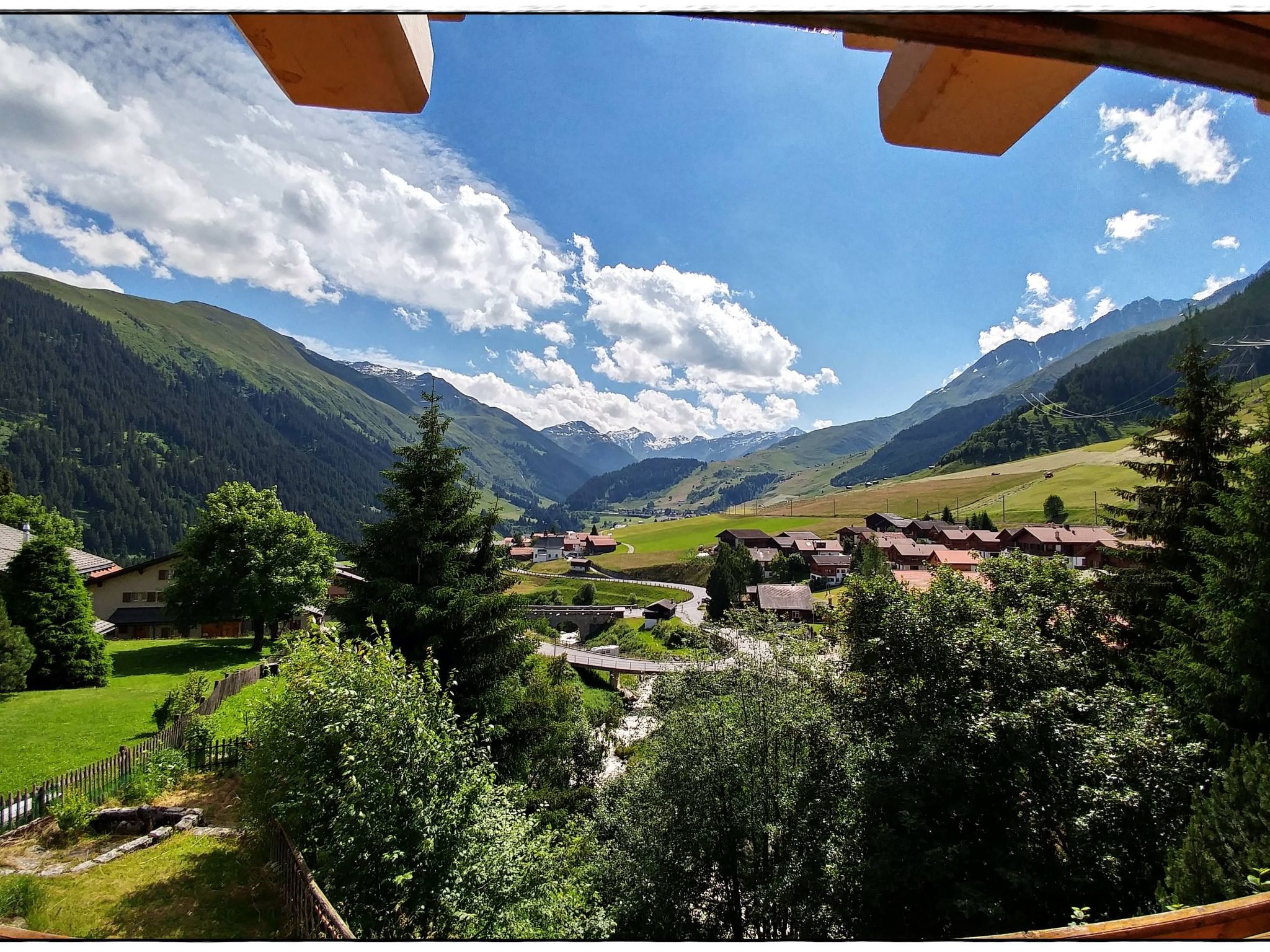 Chalet Dargun Bünter, (Camischolas/Sedrun), 221./222./224./.01+.02+.03 - Buiten
