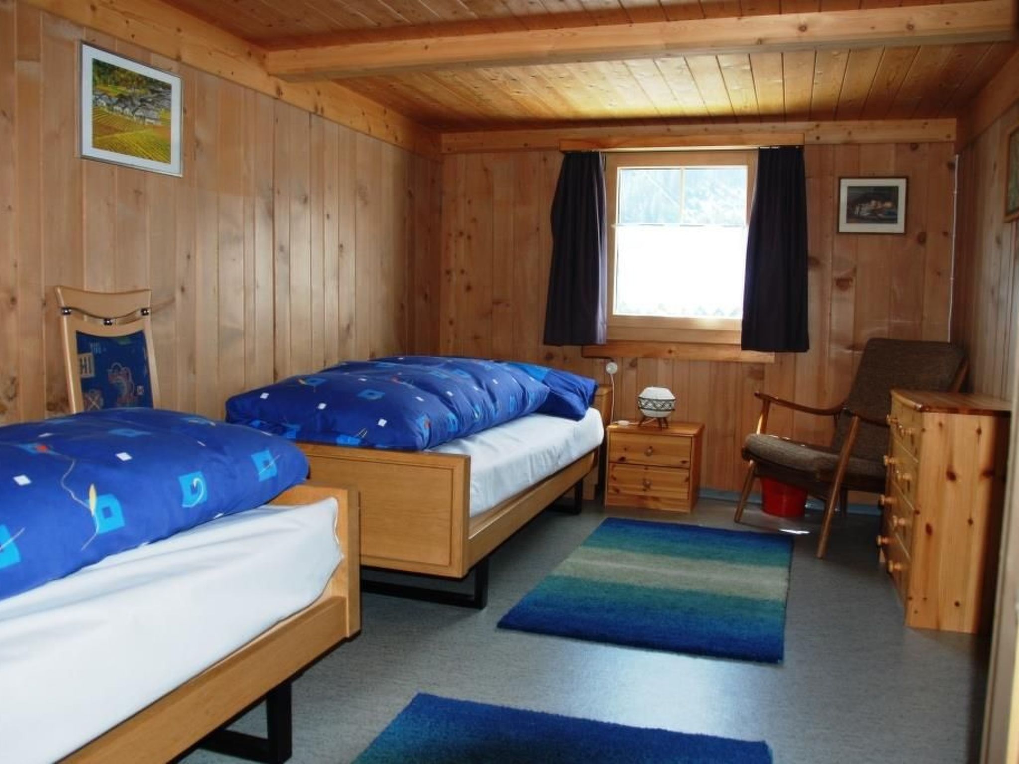 Appartement Tgèsa Turmalin Utzinger, (Camischolas/Sedrun), 210.01 – Chambre, photo 12 sur 15