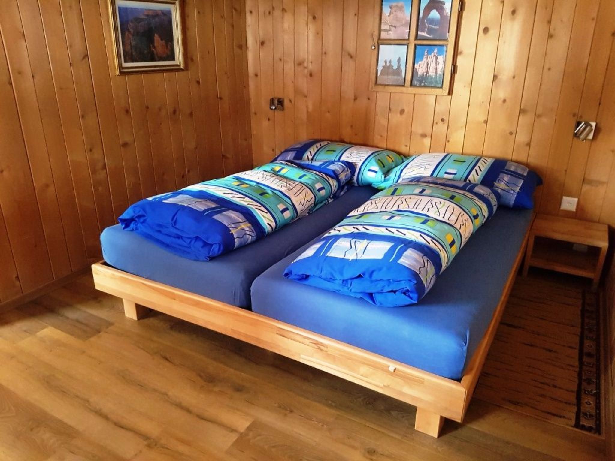 Appartement Tgèsa Turmalin Utzinger, (Camischolas/Sedrun), 210.01 – Chambre, photo 13 sur 15