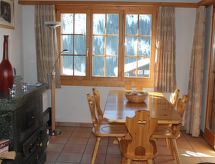 Ruim 6-persoons chalet in Camischolas met panoramisch terras - thumbnail 3