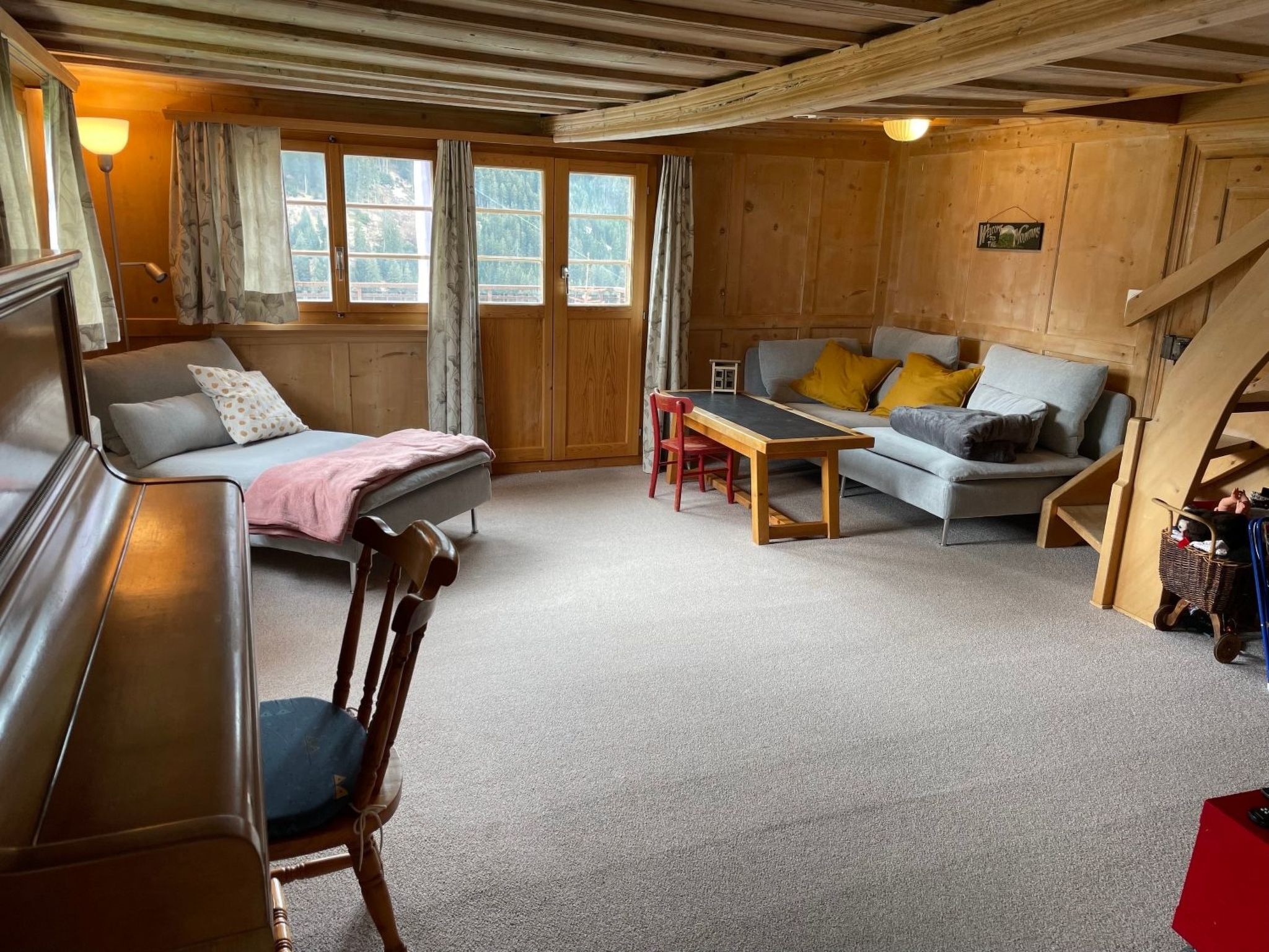 Appartement Posta Veglia Wegmann, (Camischolas/Sedrun), 227.01 – Séjour, photo 8 sur 17