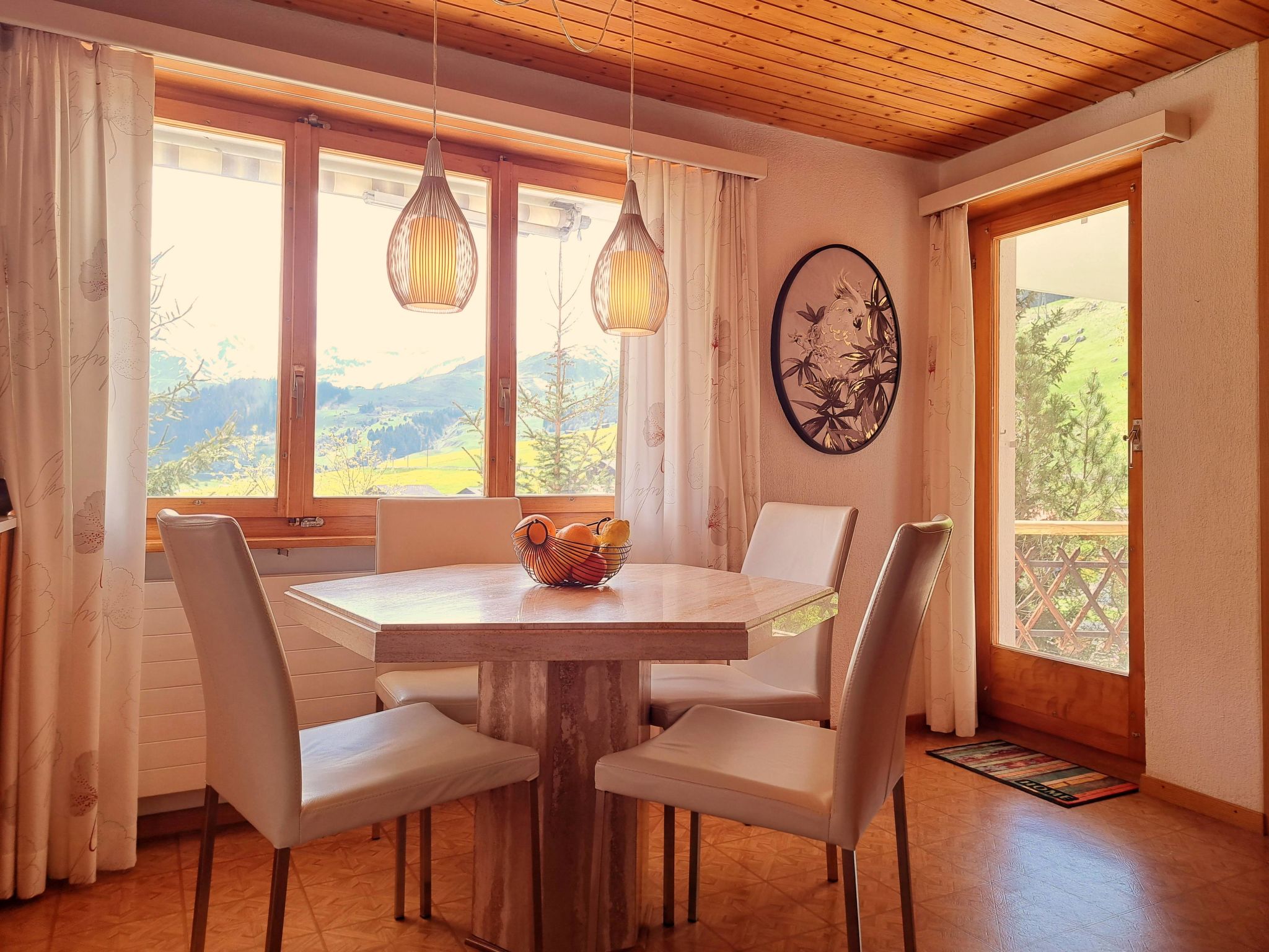 Chalet Dargun Bünter, (Camischolas/Sedrun). - Binnen