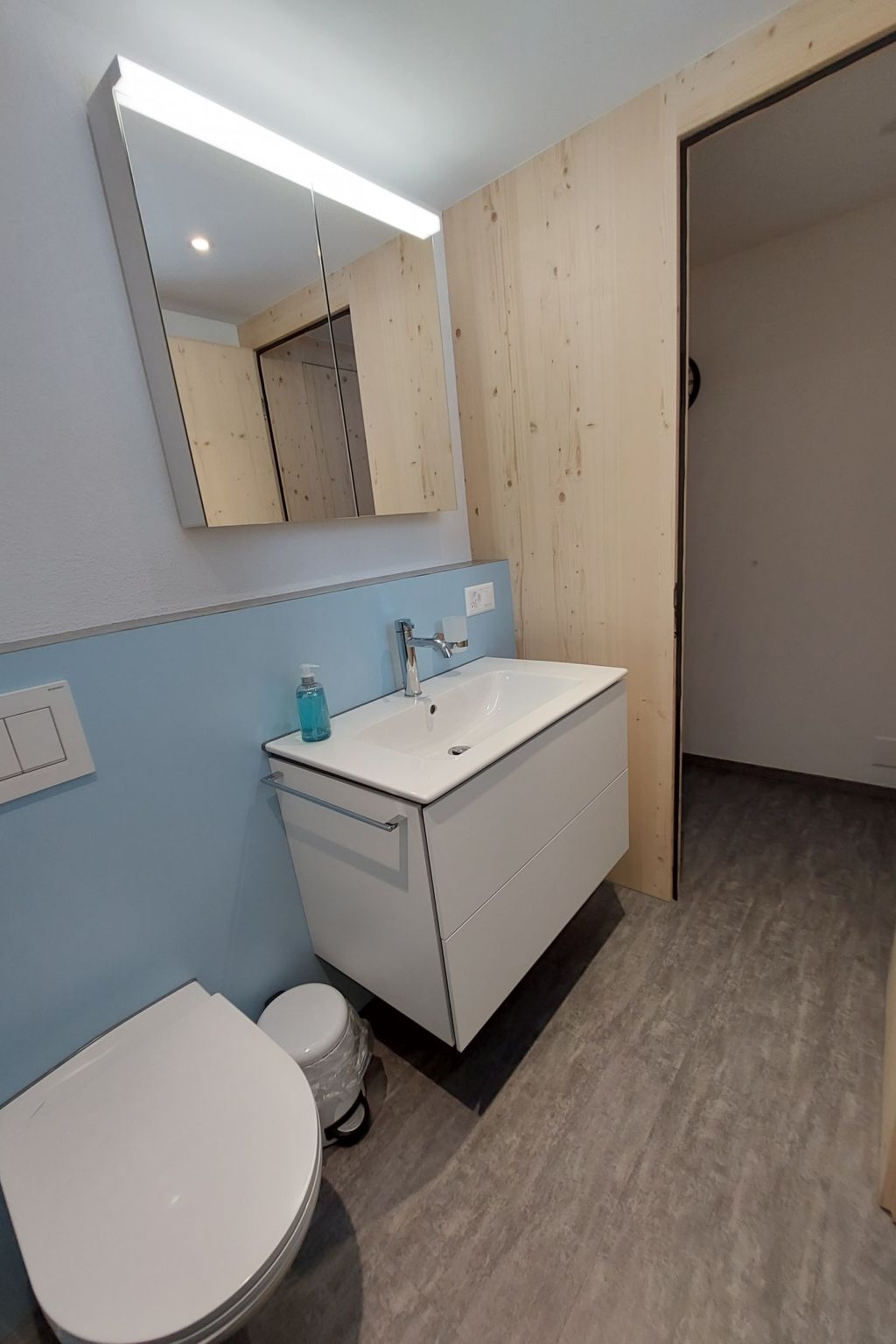 Tgèsa Margeritha Frei M., (Sedrun). - Binnen