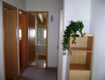 Casa Aurora Hendry-Canepa: 80m² appartement aan skipiste en meer in Sedrun - thumbnail 6