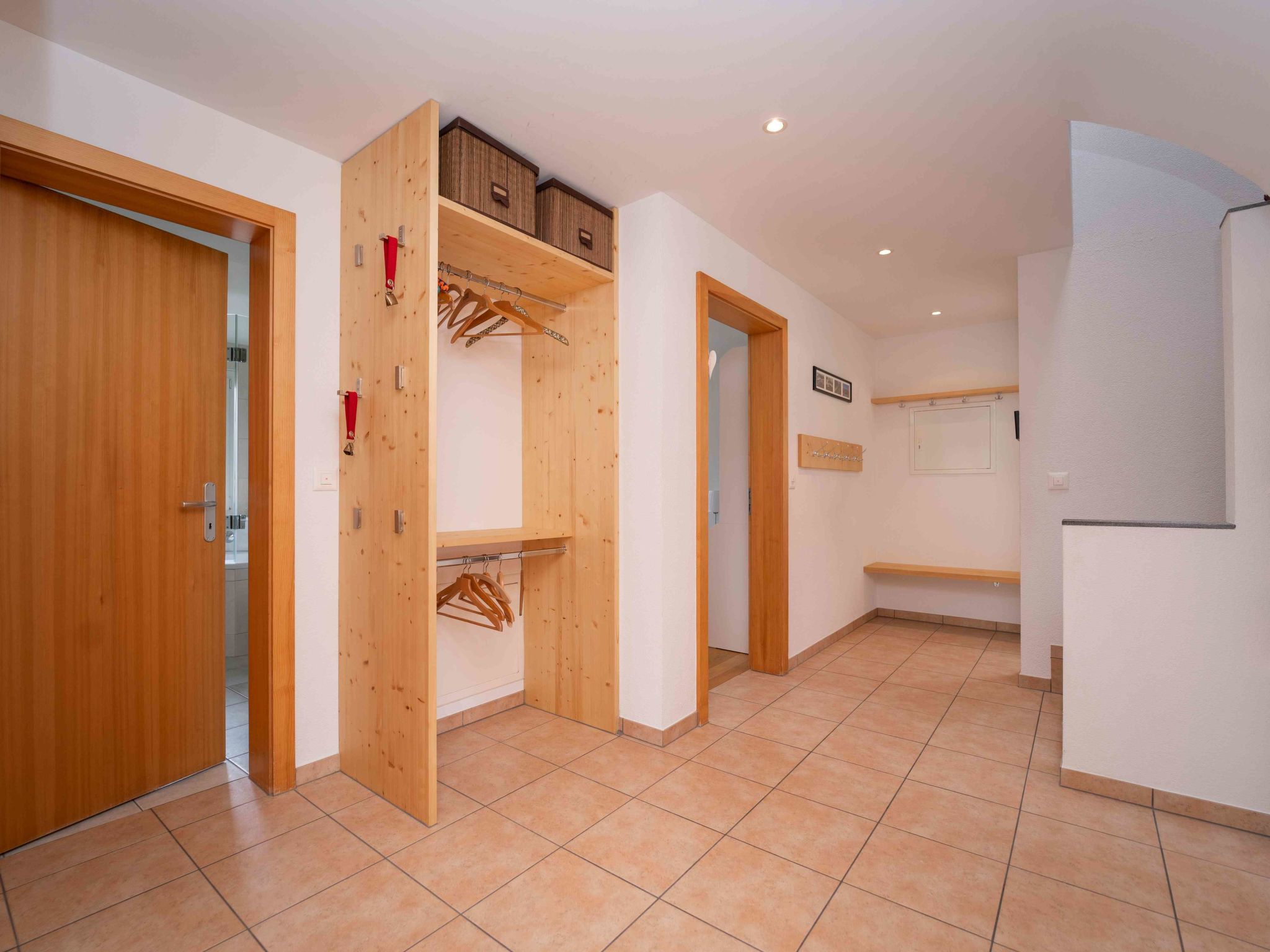 Tgèsa Curnagl, (Sedrun). - Binnen