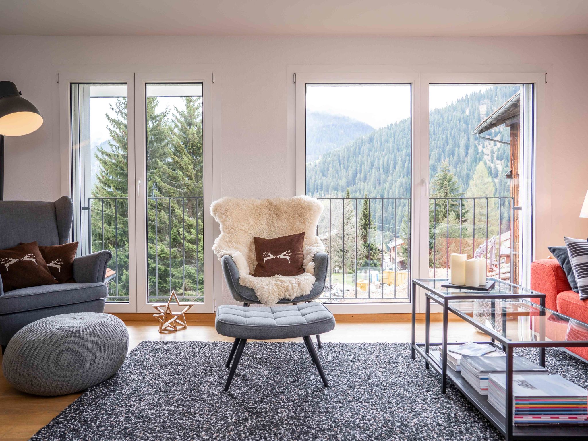 Tgèsa Curnagl, (Sedrun). - Binnen