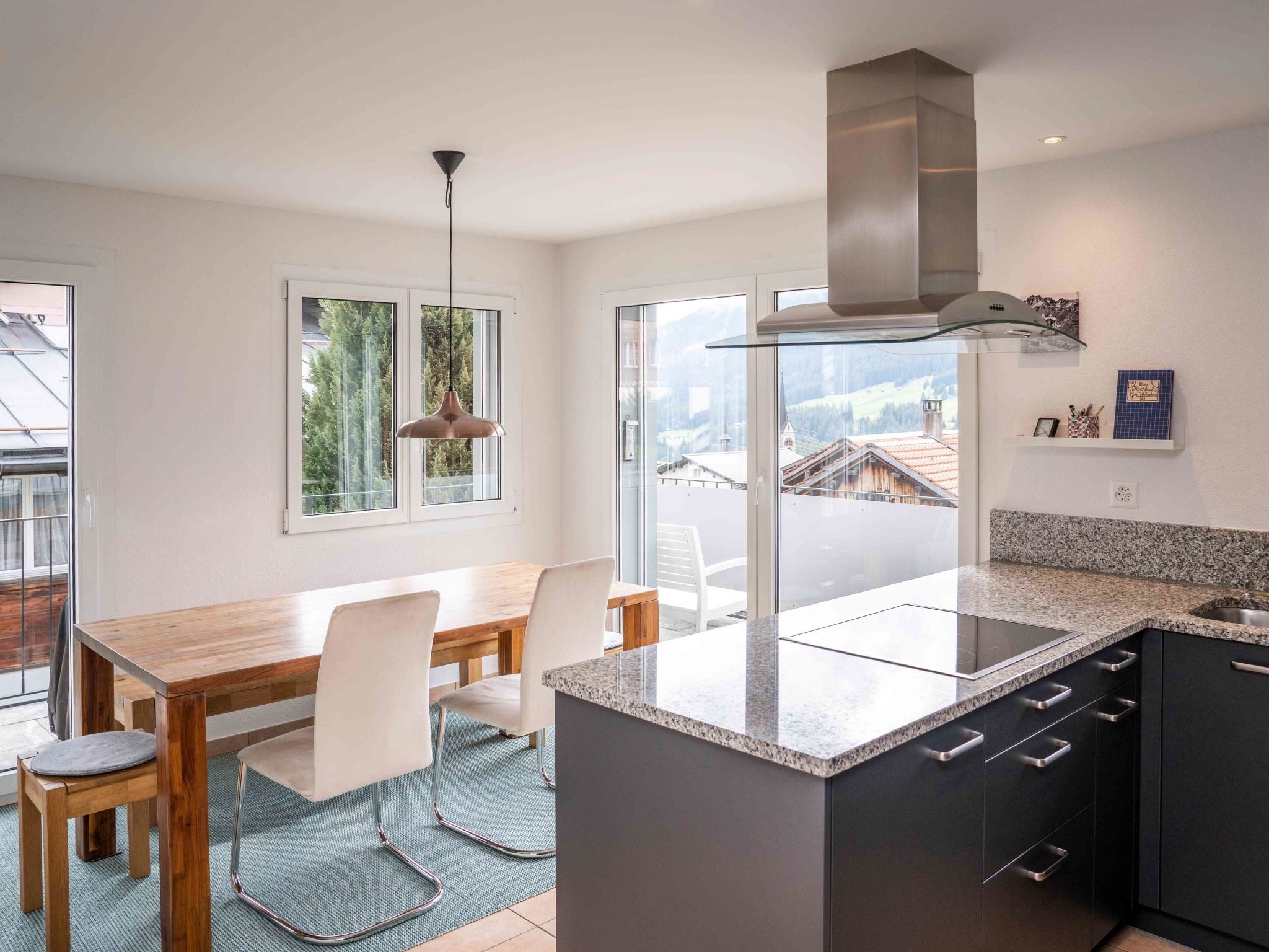 Tgèsa Curnagl, (Sedrun). - Binnen