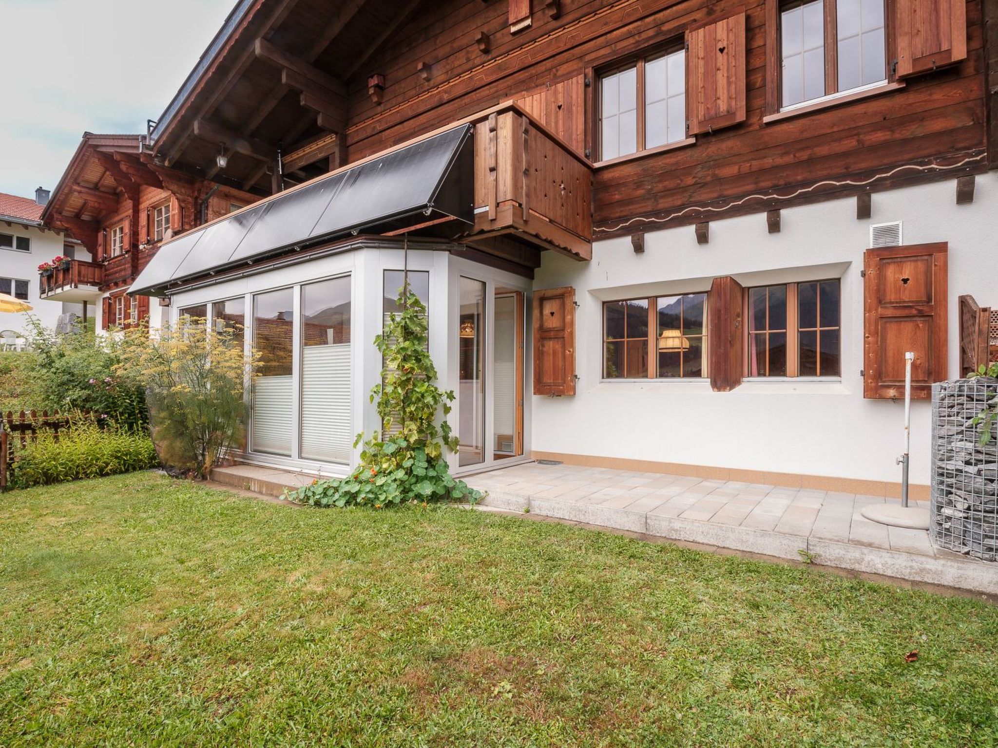 Tingalina Reichlin, (Sedrun), 122.01/.02 - Buiten