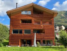 Dentervitgs in Sedrun: Luxe vakantiehuis aan piste en meer voor 8 personen - thumbnail 1