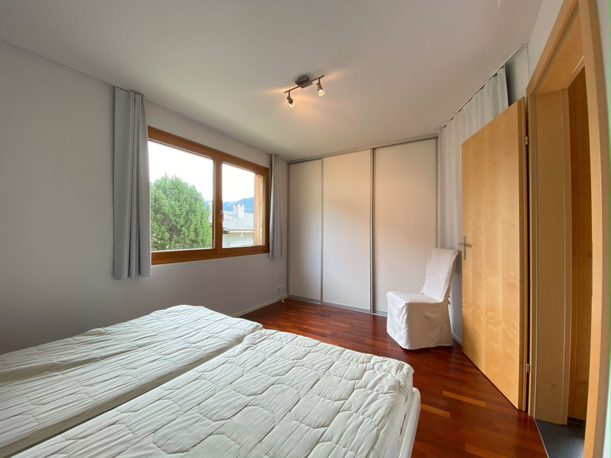 Appartement Dentervitgs, (Sedrun), – Chambre, photo 6 sur 13
