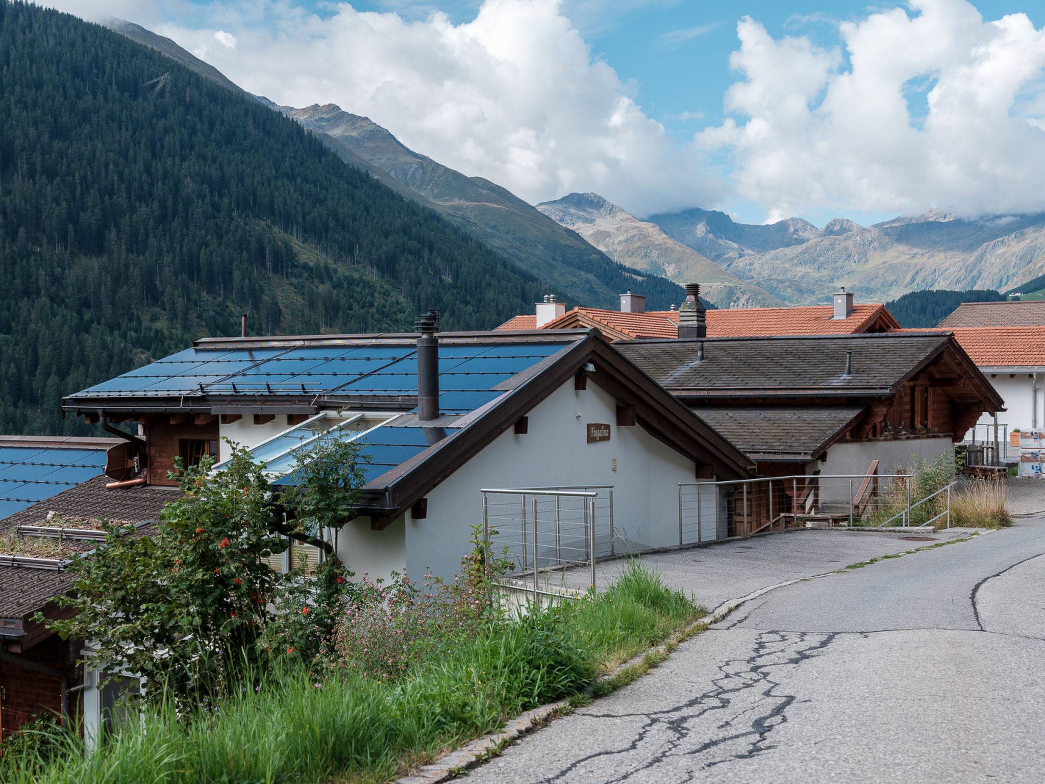 Photo of Tingalina Reichlin, (Sedrun), 122.01/.02