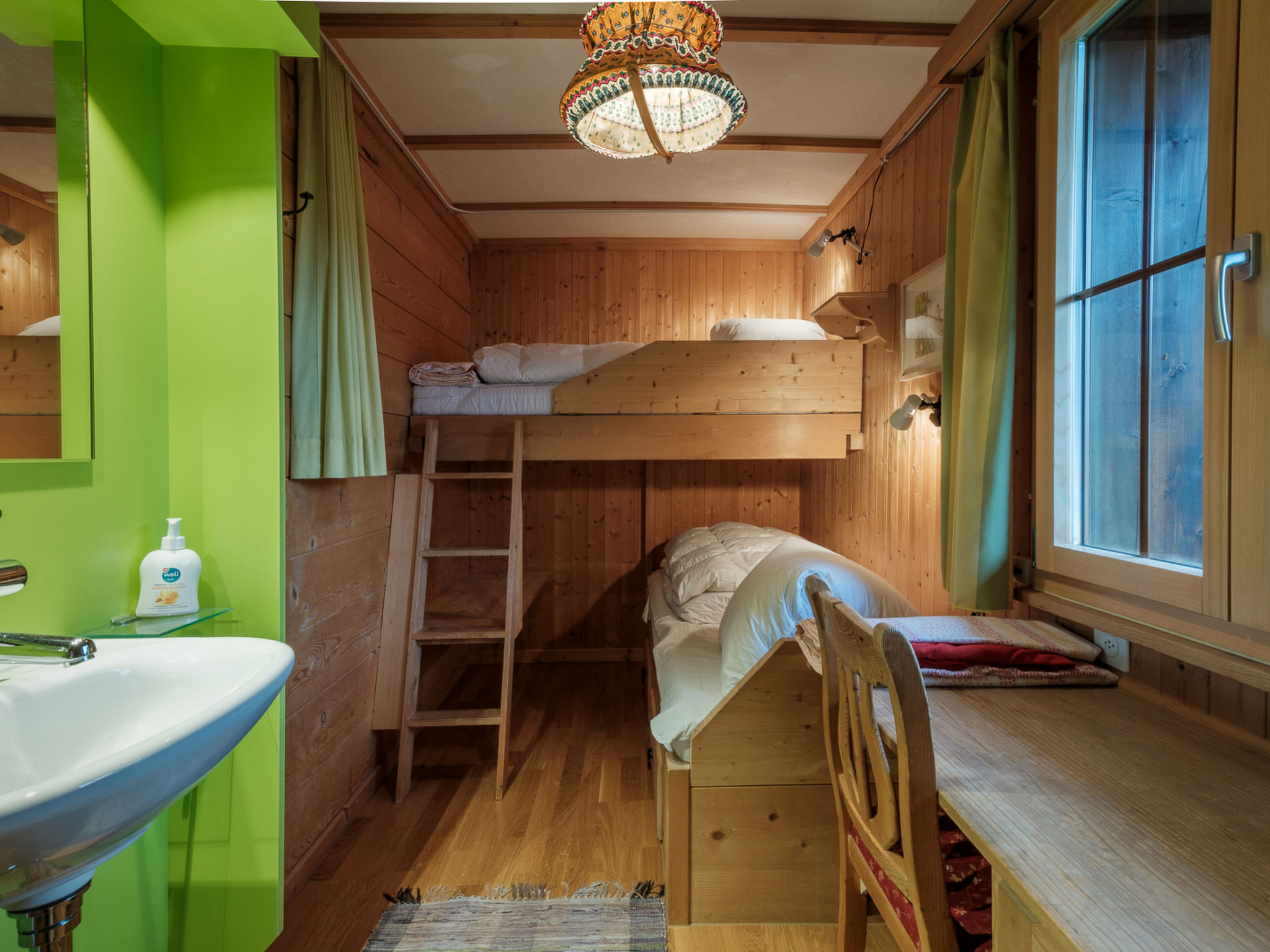 Tingalina Reichlin, (Sedrun). - Binnen