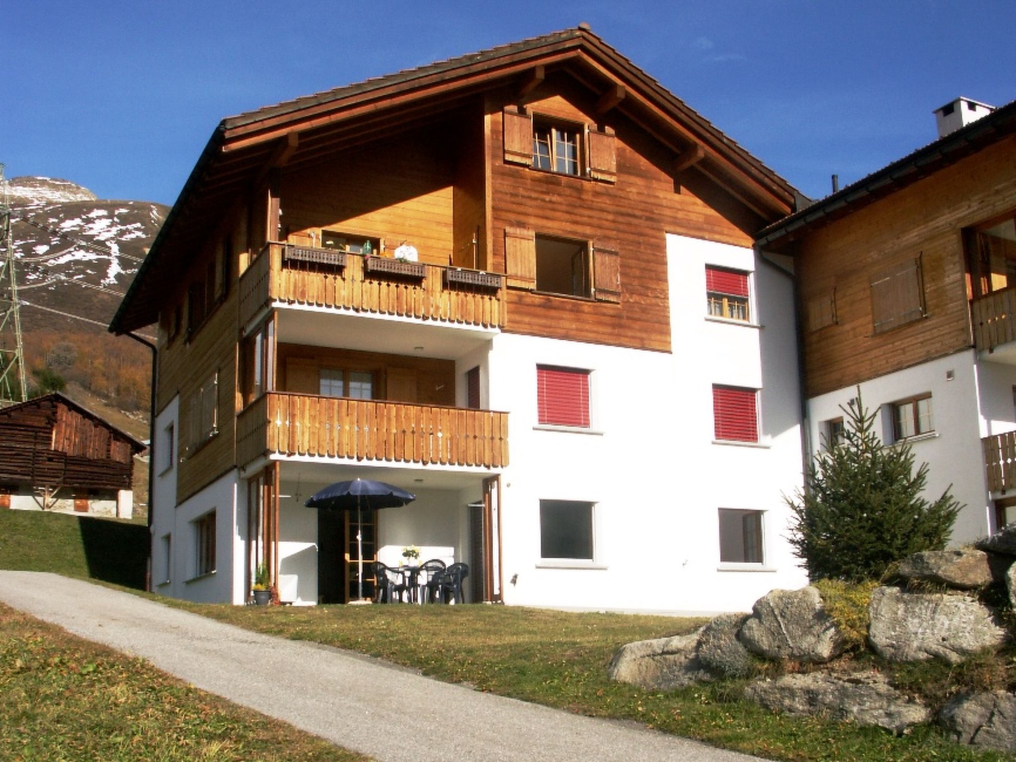 Tgèsa Garnetsch No. 1 Young, (Sedrun).