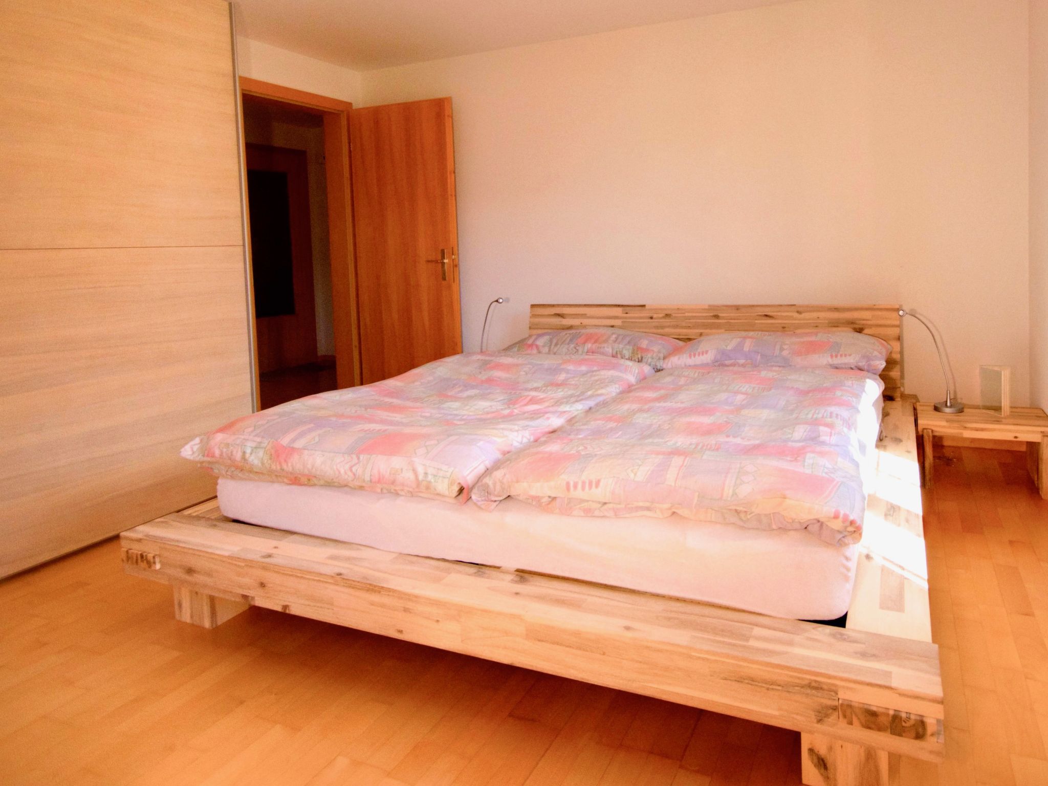 Tgèsa Garnetsch Zeller, (Sedrun). - Drinnen