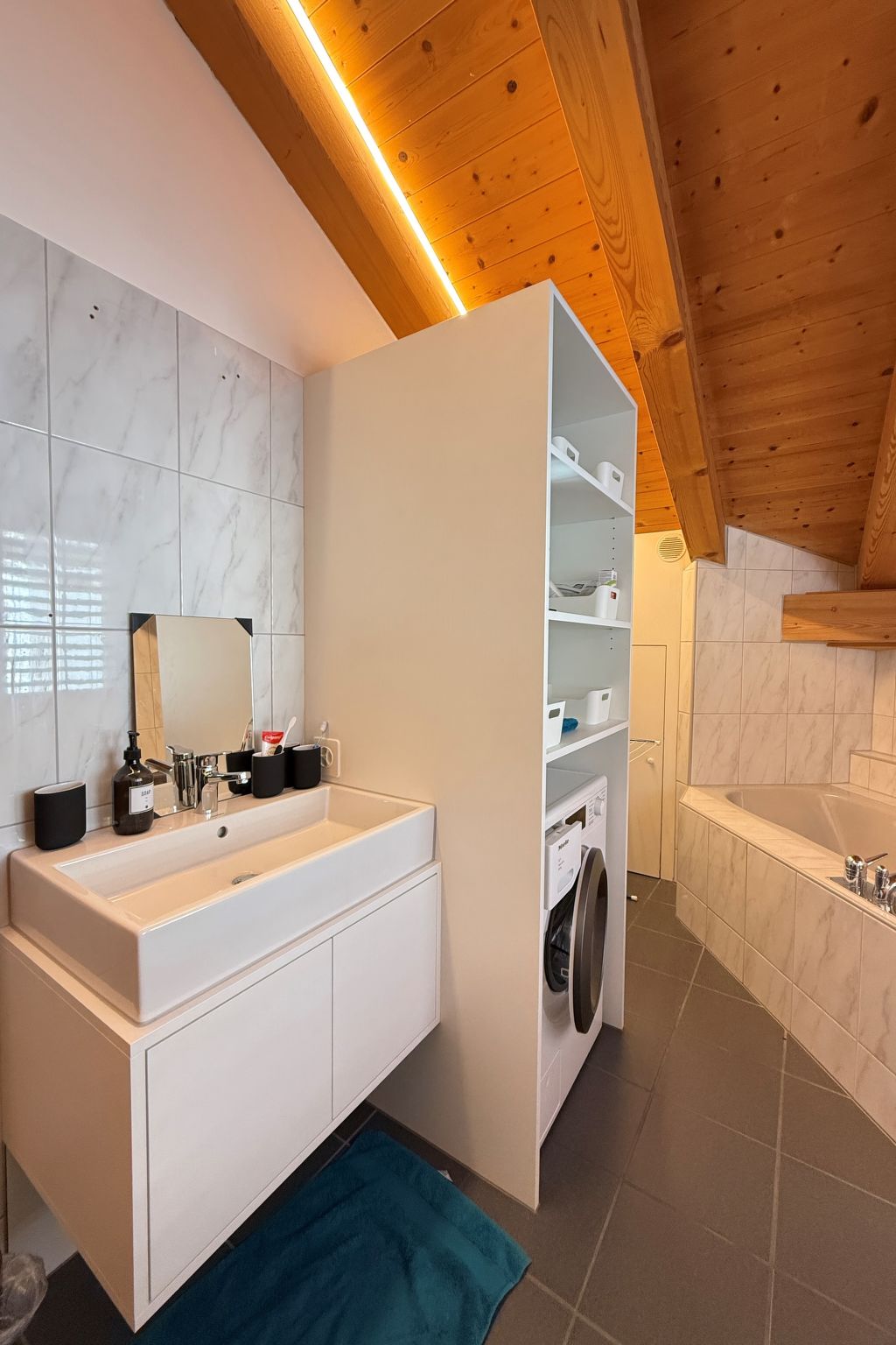 Photo of Valtgeva, (Sedrun).