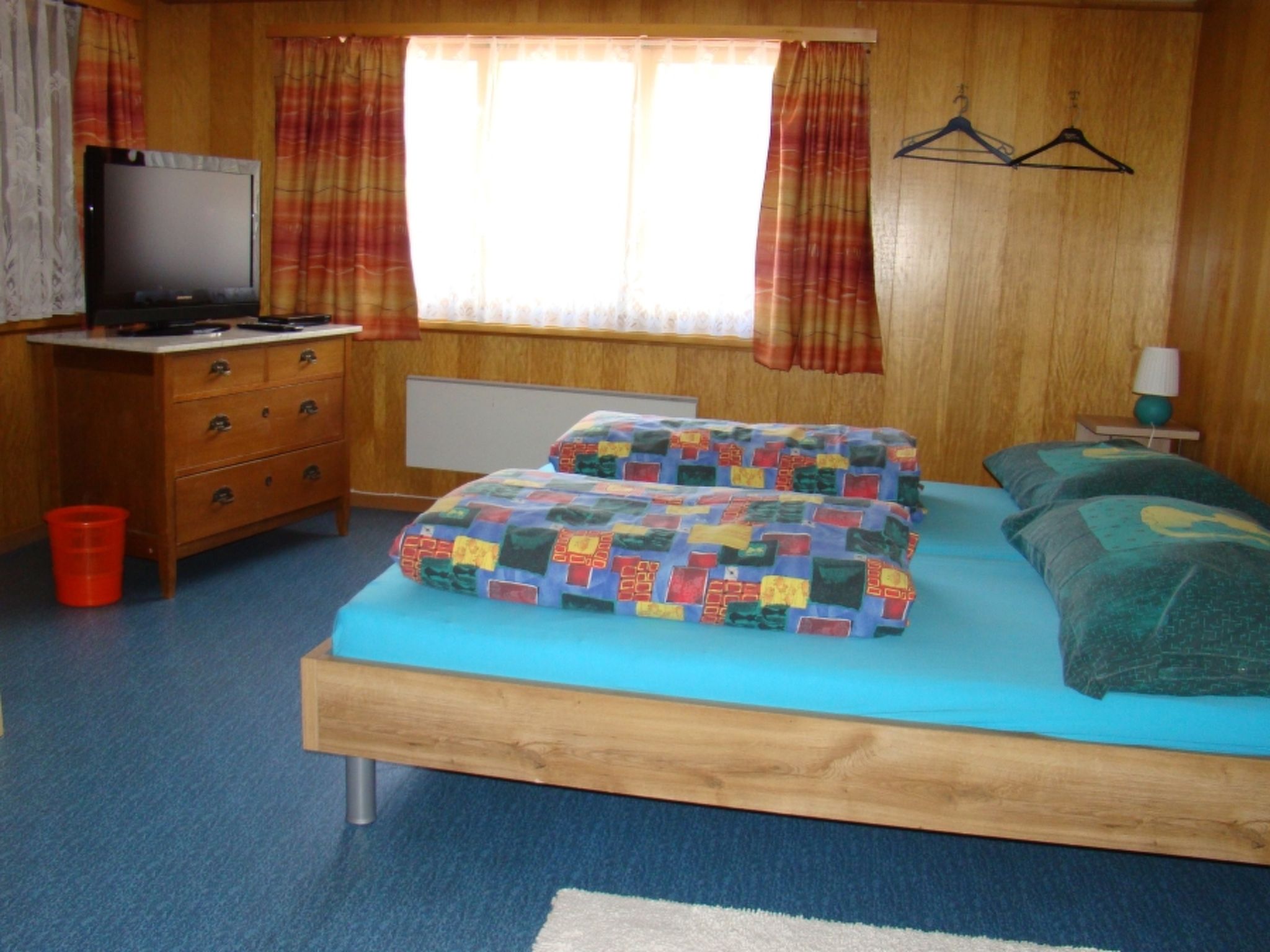 Tulipana Berther, (Sedrun). - Binnen