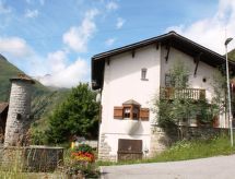 Ruim vakantiehuis voor 12 personen in Rueras Dieni met balkon en uitzicht - thumbnail 4