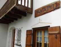 Ruim vakantiehuis voor 12 personen in Rueras Dieni met balkon en uitzicht - thumbnail 2