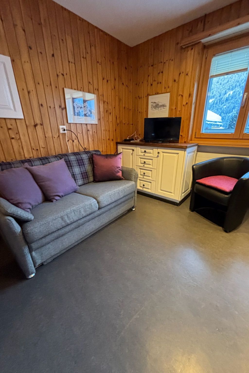 Tgèsa sil crest Hitz, (Rueras/Sedrun).