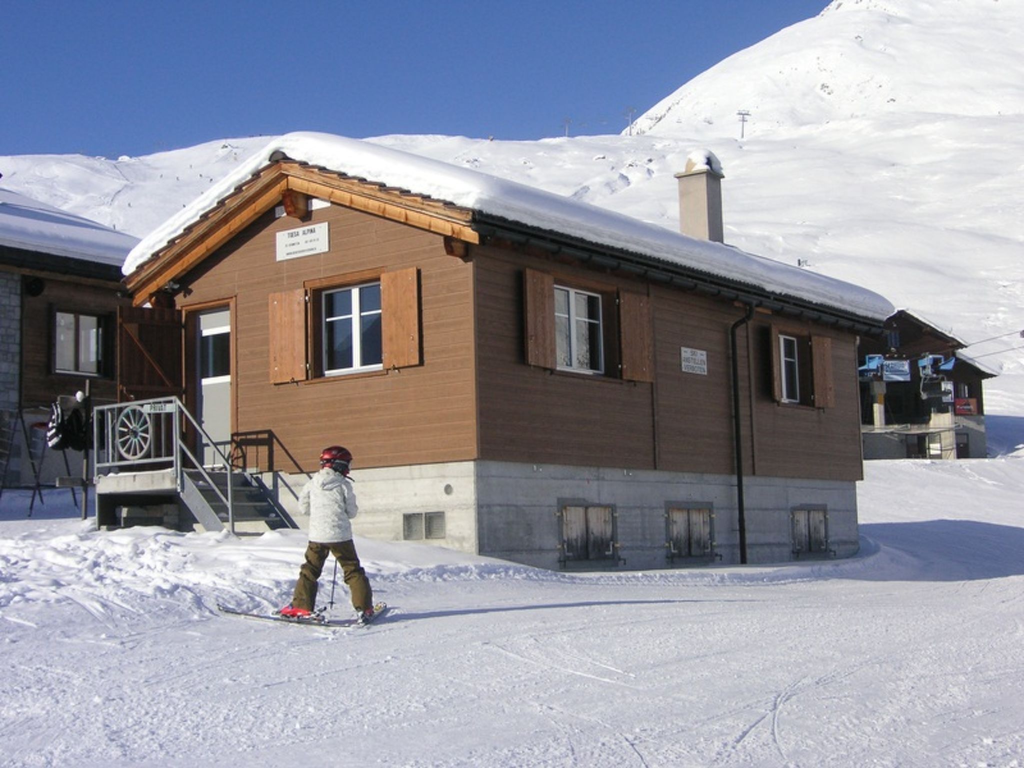 Tgèsa Alpina Müller, (Rueras/Sedrun). - Buiten