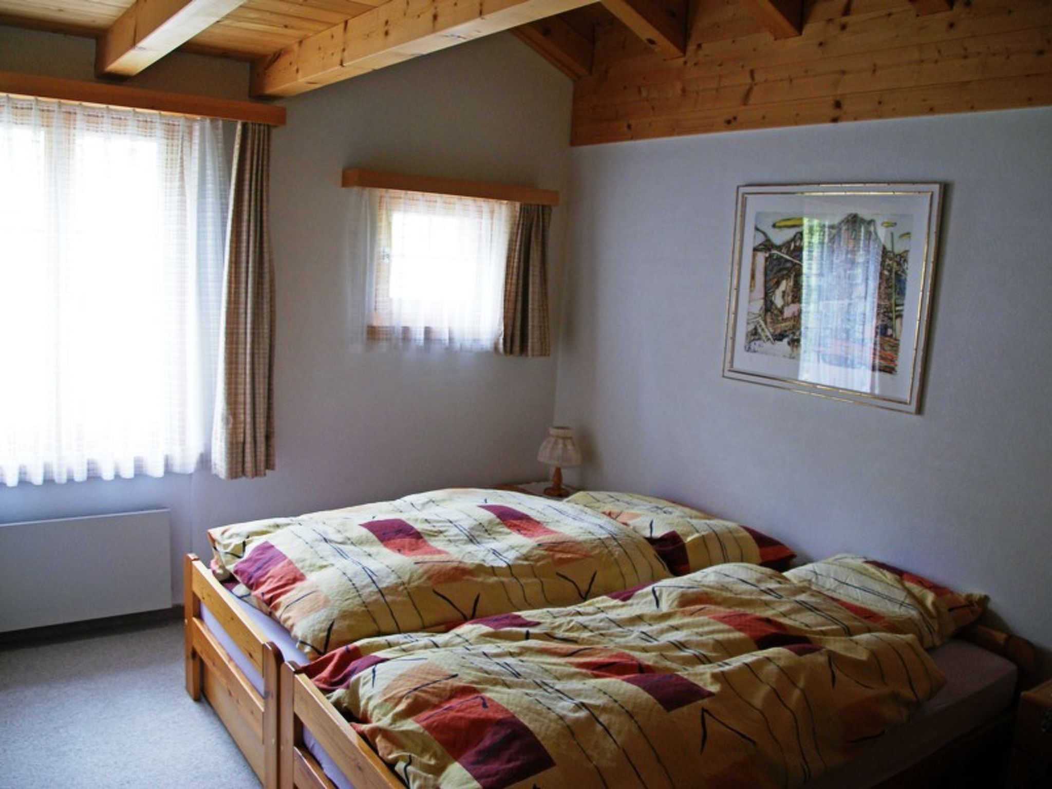 Plaun Pazzola mit Garage Bösch, (Sedrun/Rueras). - Binnen