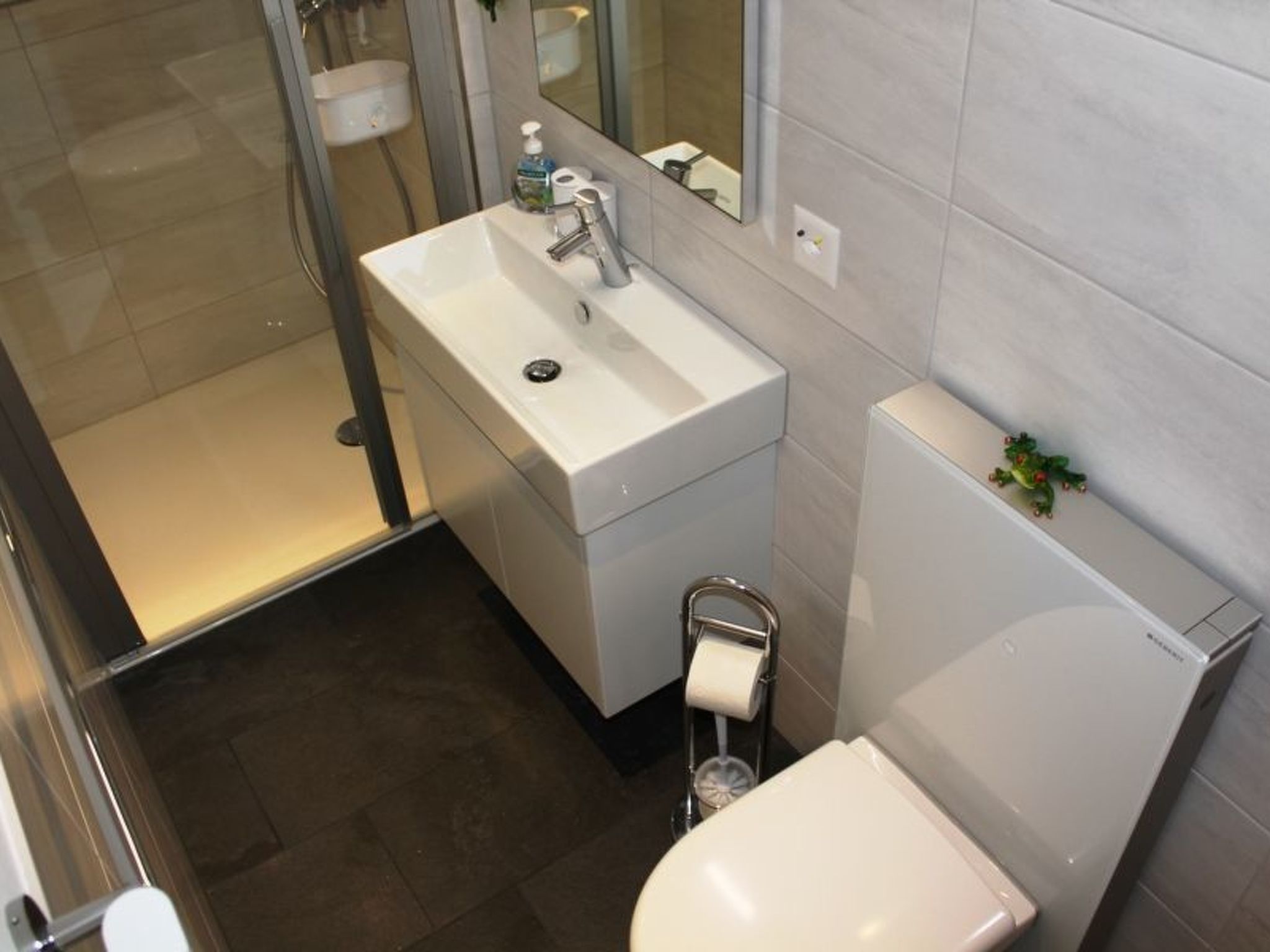 Appartement Decurtins, (Rueras/Sedrun), 661.01 – Salle de bains, photo 14 sur 18