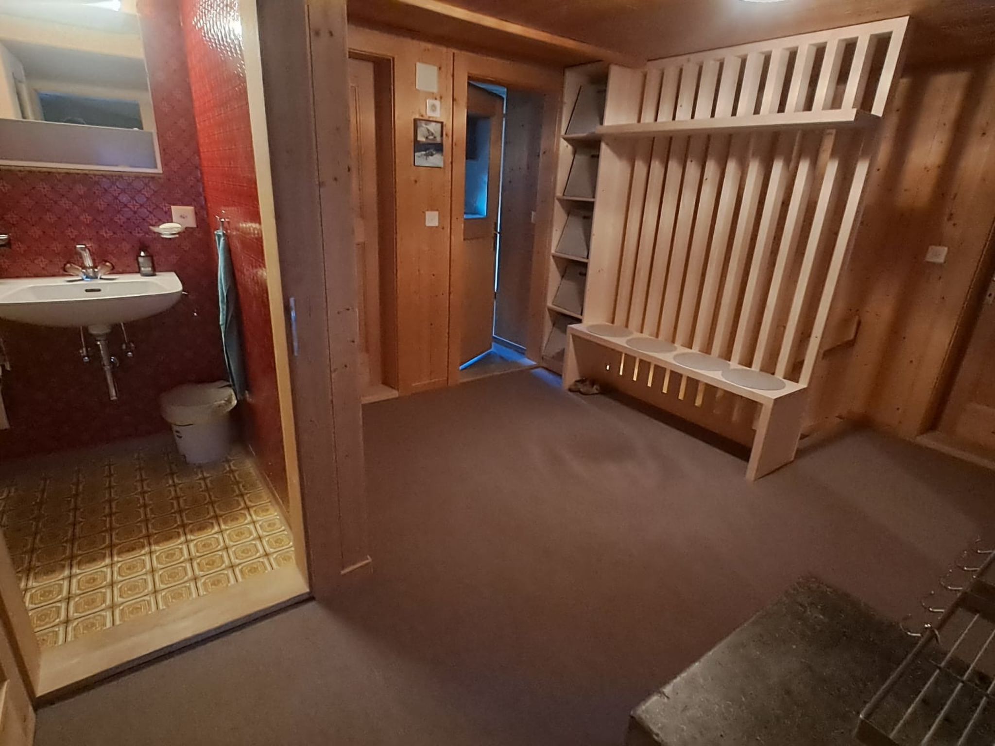 Biala Casa Pintga Streiff, (Rueras). - Binnen